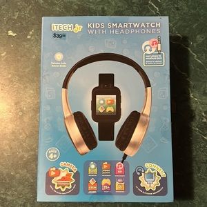 KIDS Smartwatch with Headphones